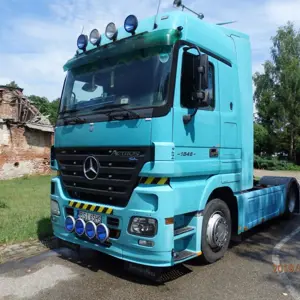 Ciągnik siodłowy Mercedes-Benz Actros 1846LS